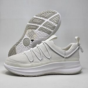 UGG CA78 Heritage Trainer Nubuck White Slip Ons 1142030 Men's Size 9 New